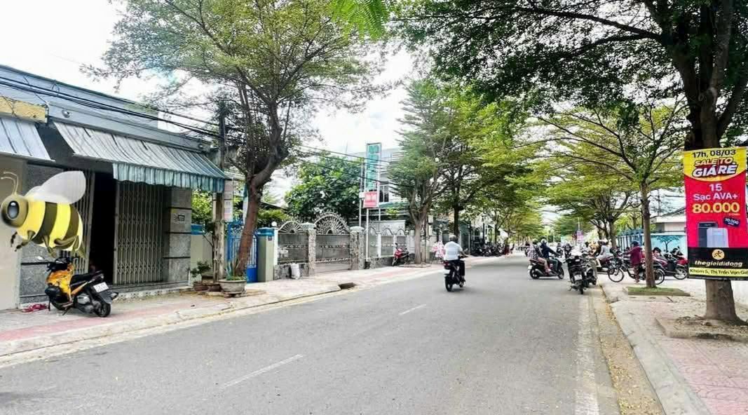 Bán lô đất Thị trấn Vạn Giã 140m² giá 4 tỷ - Kinh doanh đa dạng