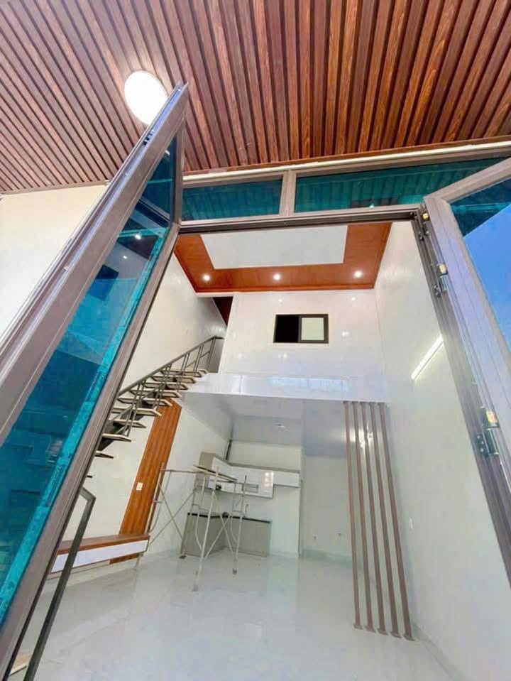 Nhà gác xếp hiện đại tại Tân Phong 65m² giá 1.5 tỷ - Sẵn sàng vào ở ngay!