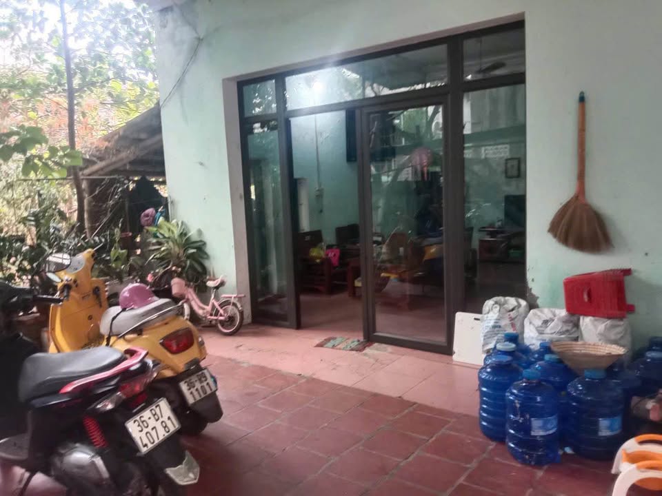 Bán đất tặng nhà cấp 4 tại Ngõ 55 Lương Đắc Bằng, 100m² giá 2.3 tỷ - Cơ hội đầu tư hấp dẫn!