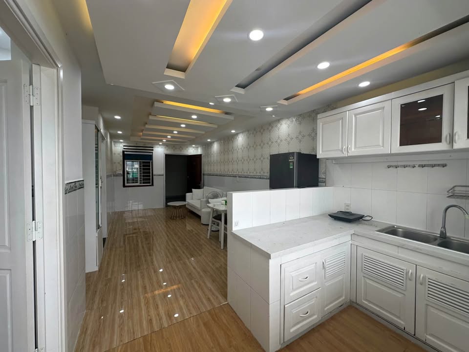 Căn hộ CT7A Vĩnh Điềm Trung 62m² giá 2.4 tỷ - Đầy đủ nội thất, chỉ việc dọn vào!