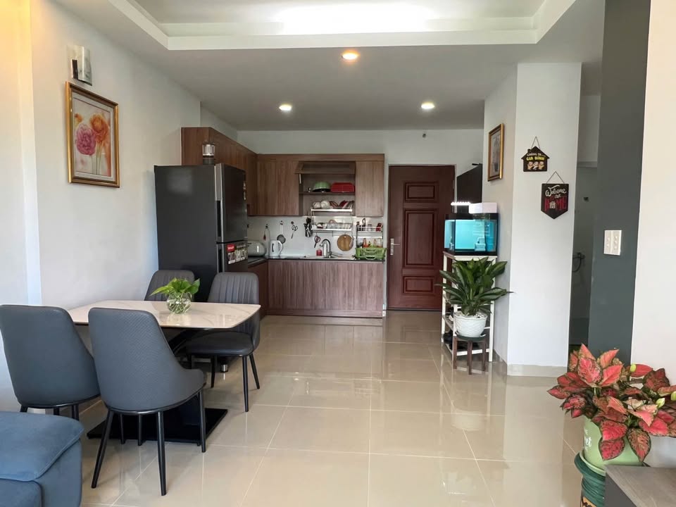 Căn hộ Chung Cư Bình Phú 2 Nha Trang 70m² giá 10 triệu - Full nội thất sang trọng!