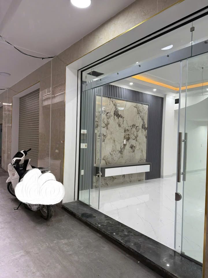 Nhà 3 tầng Lãm Hà Kiến An 43m² giá 3.5 tỷ - Chính chủ, ô tô đỗ cửa!