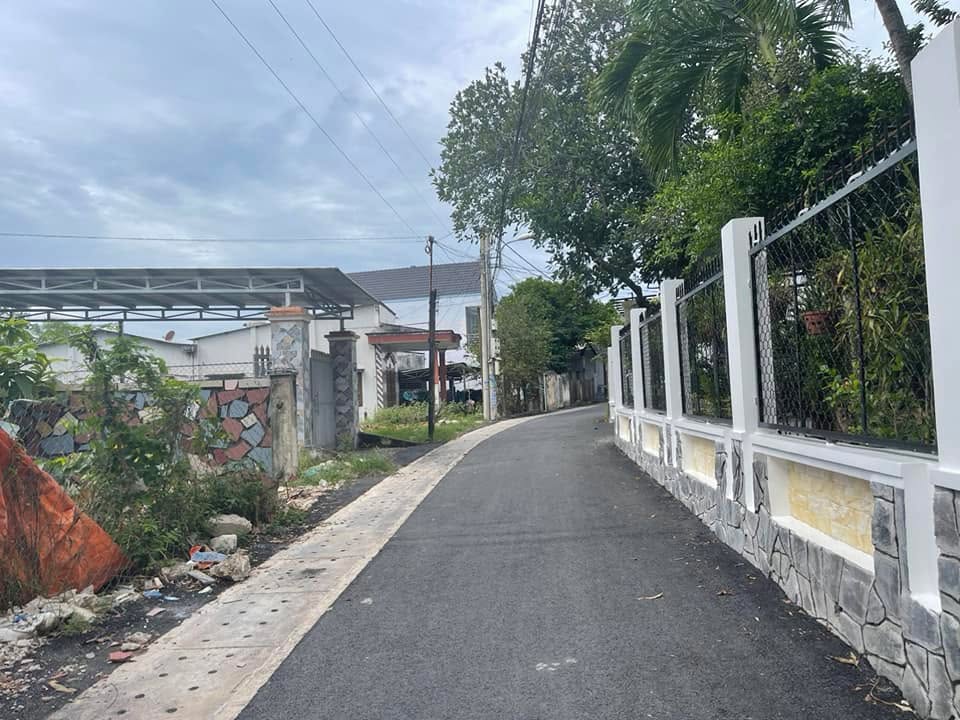 Nhà 1 trệt 1 lầu tại Tương Bình Hiệp, Thủ Dầu Một 87m² - Giá chỉ 2.45 tỷ!