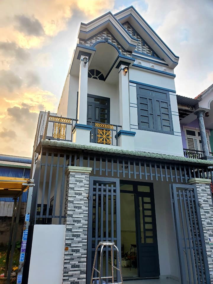 Nhà lầu Tân Phước Khánh 77m² giá 1.8 tỷ - Sổ hồng riêng, gần ngã tư Bình Chuẩn!