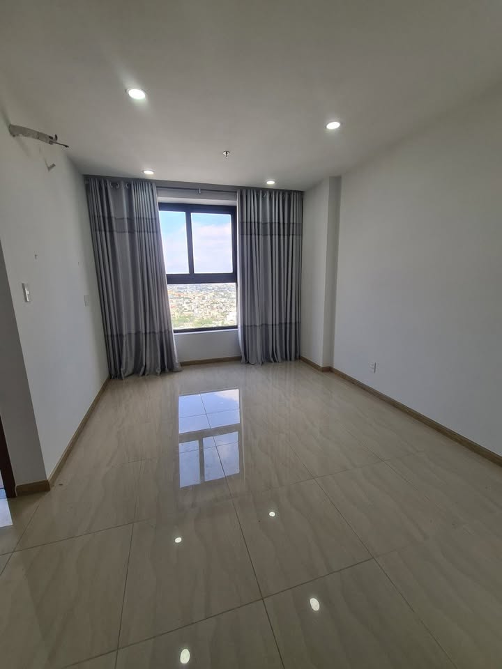 Cho thuê căn hộ Bcons Garden Dĩ An 43m² giá 4 triệu - Nội thất cơ bản, sẵn sàng vào ở!