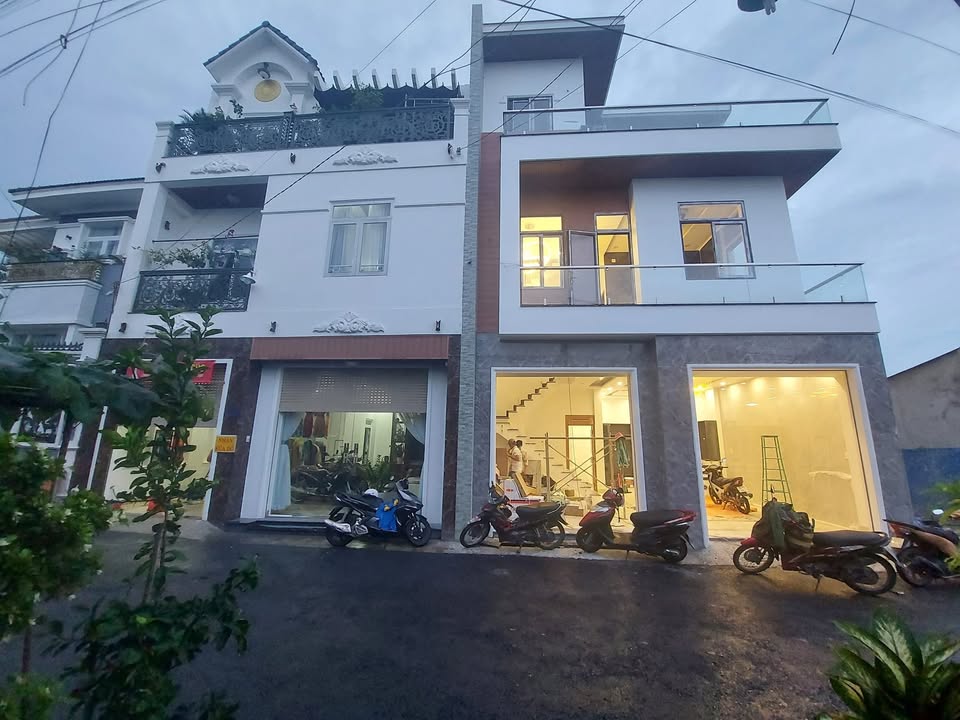 Biệt thự mini 3 tầng tại Trảng Dài, Biên Hòa 260m² giá chỉ 4.78 tỷ - Sổ hồng chính chủ!