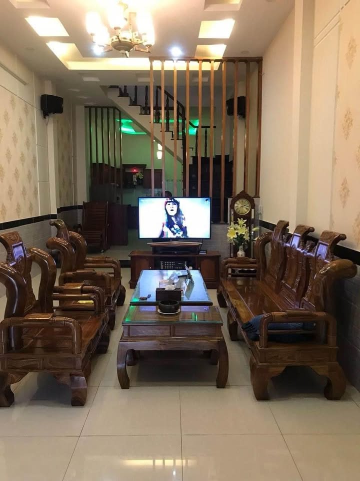 Nhà bán Tô Vĩnh Diện, Dĩ An 76m² giá 3.4 tỷ - Thiết kế 3 phòng ngủ hiện đại!