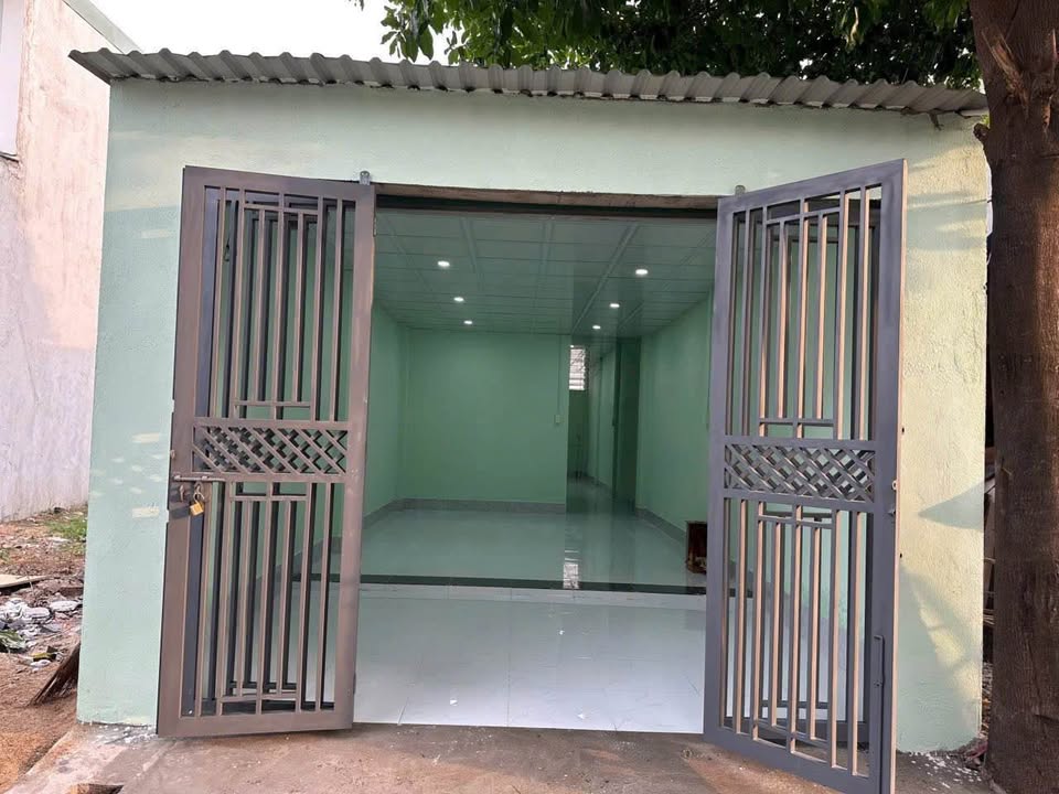 Đất nền Tân Đông Hiệp 72m² giá 3.2 tỷ - Sổ hồng chính chủ, tặng nhà mới!