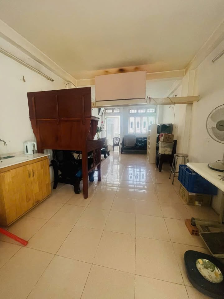 Nhà phố hẻm 6m đường Hồ Thị Kỷ quận 10, 53m² giá 9.3 tỷ - Phong thủy tốt, vị trí đắc địa!