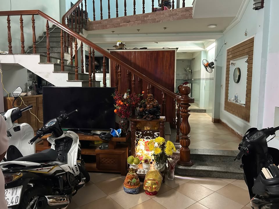 Nhà 2 tầng Ngũ Hành Sơn 80m² giá 12.3 tỷ - Phù hợp xây căn hộ kinh doanh!