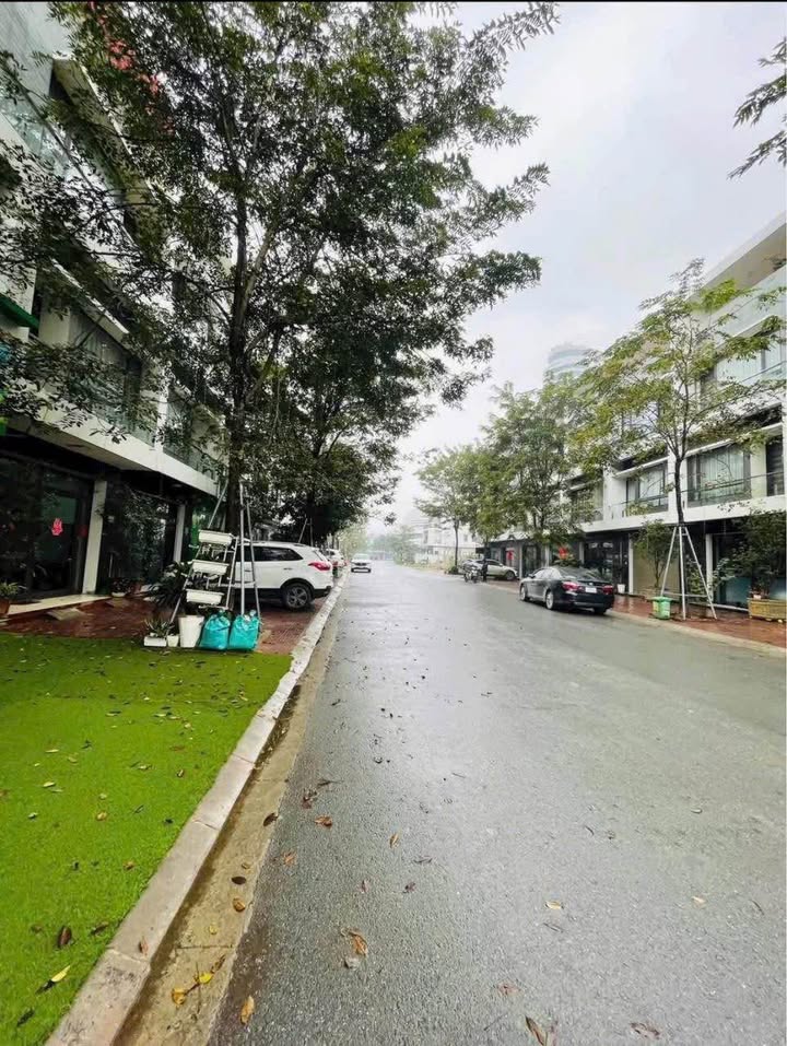 Bán FrontHouse 100m² tại đường Bắc Tà, Lào Cai - Cơ hội hiếm có với giá 4 tỷ