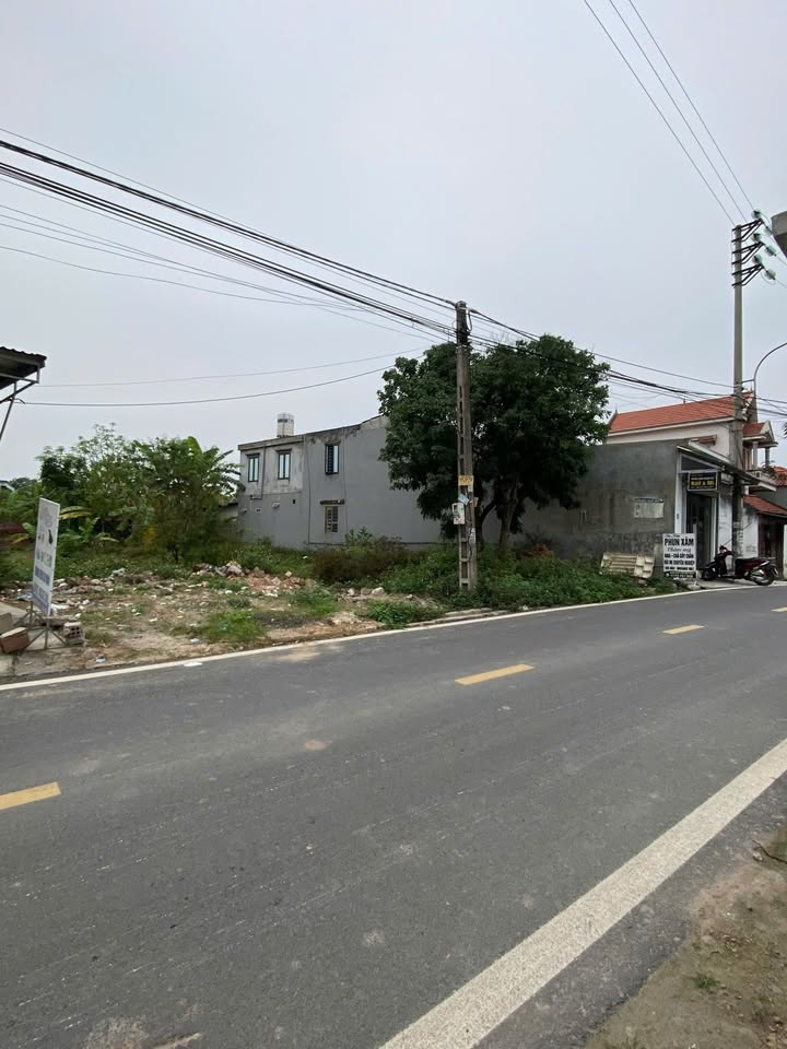 Đất nền kinh doanh An Sinh, Đông Triều 128m² giá chỉ 999 triệu - Sổ đỏ chính chủ!