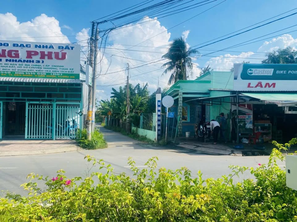 Đất thổ cư Cần Giuộc Long An 120m² giá 1.3 tỷ - Vị trí đẹp, gần đường lớn!