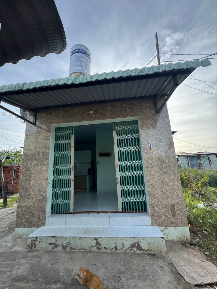 Nhà riêng khu phố 8, Phan Thiết 34m² giá 200 triệu - Hướng biển thoáng mát!