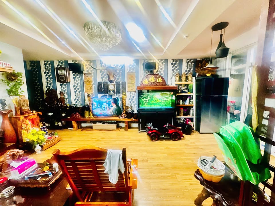 Căn hộ Chung cư Hoàng Kim Thế Gia quận Bình Tân 85m² giá 3.68 tỷ - Sổ hồng lâu dài, vị trí đẹp!