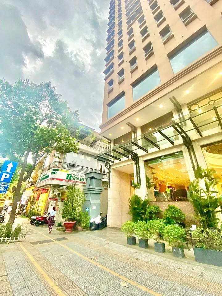 Bán nhà 4 tầng đường Trần Phú, Đà Nẵng 110m² giá 13 tỷ - Vị trí trung tâm cực hiếm!