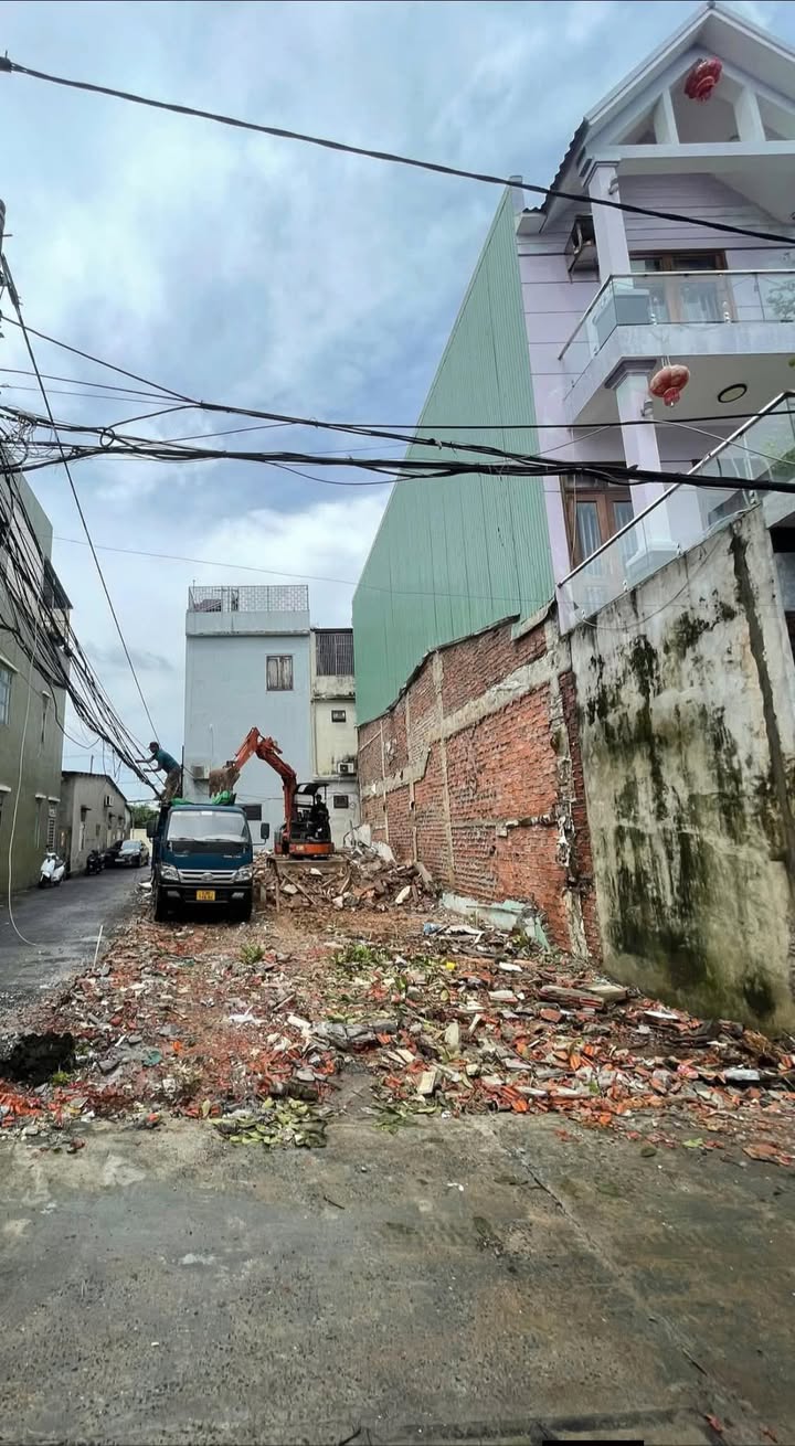 Đất nền 2 mặt kiệt ô tô Trưng Nữ Vương 70m² giá 5.55 tỷ - Đầu tư sinh lời tại Hải Châu!