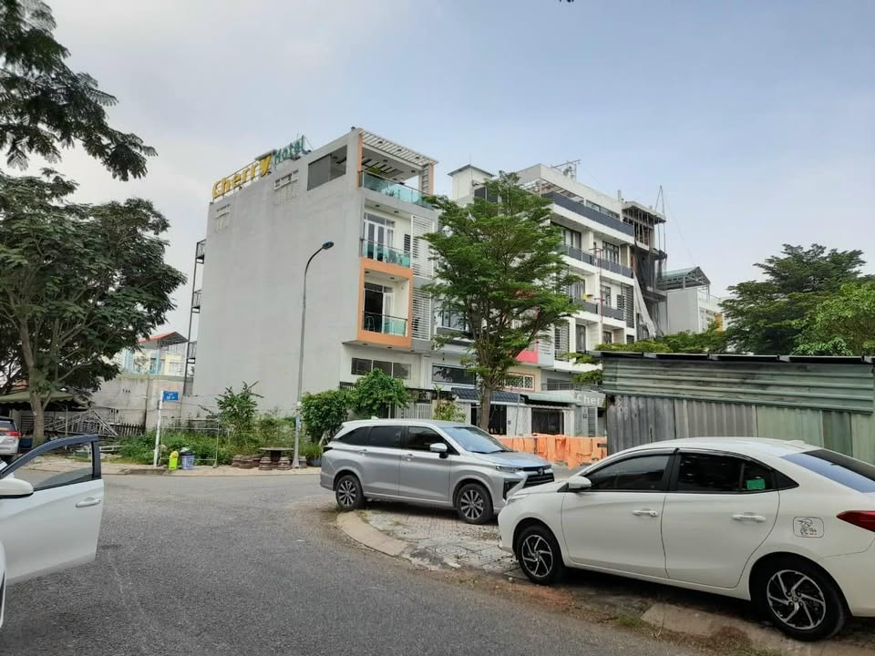 Đất nền KDC Đường 10, Tân Thuận, Bến Lức 84m² - Tiện ích đầy đủ, giá tốt!