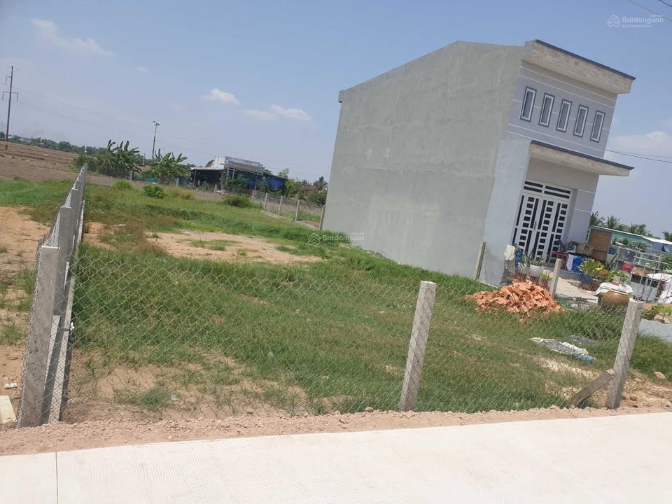 Đất thổ cư Tân Trạch, Cần Đước 107m² giá 550 triệu - Sổ hồng chính chủ