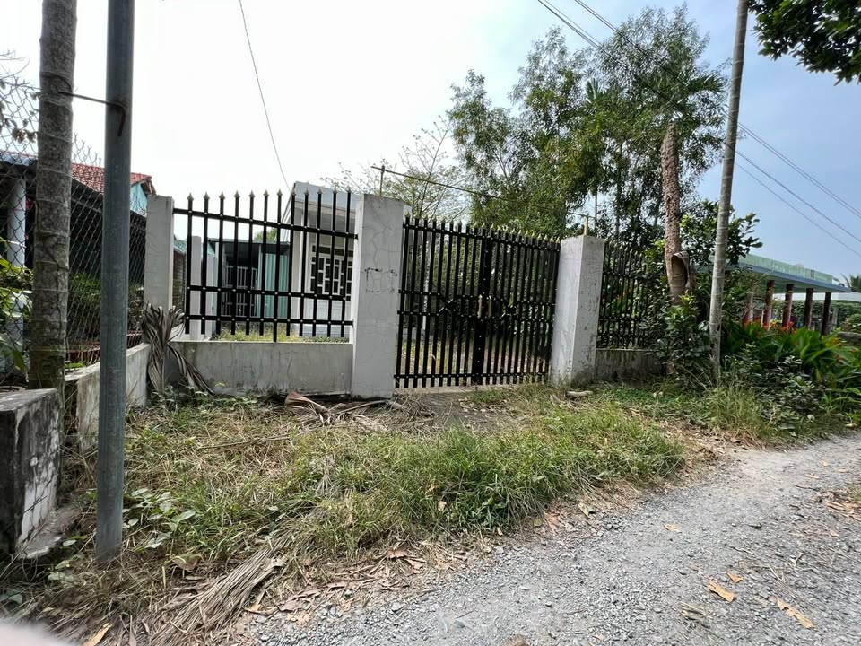 Đất thổ cư 567m² tại Ấp 3 Thạnh Đức - Giá chỉ 2.3 tỷ, nhà cấp 4 mới xây