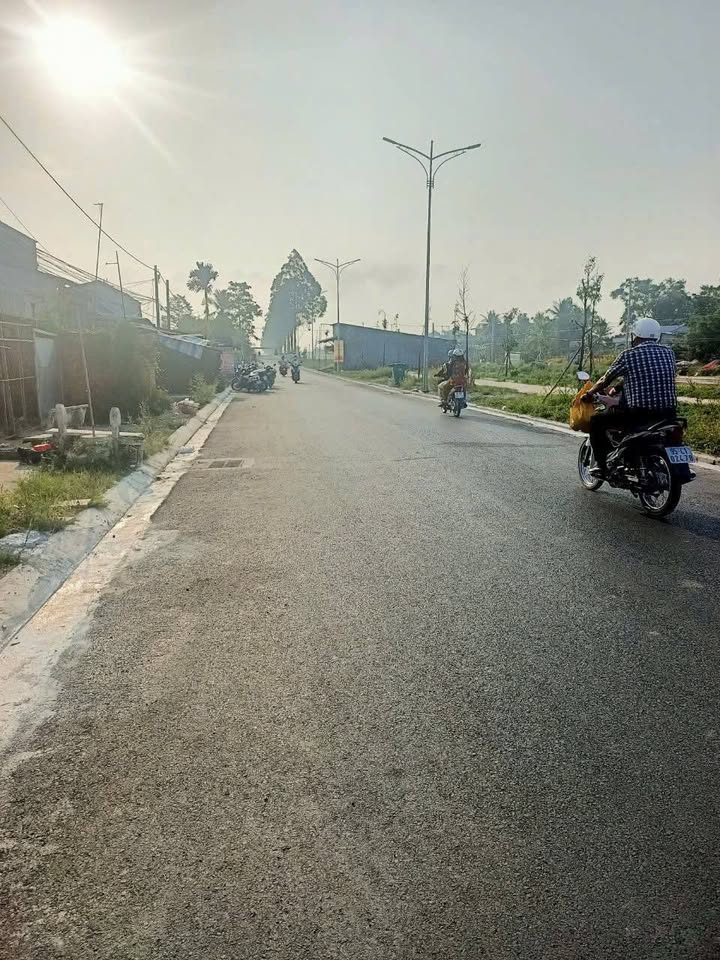 Nhà trệt lửng 68m² giá 2 tỷ tại Vị Thanh - Đầu tư sinh lời đảm bảo!