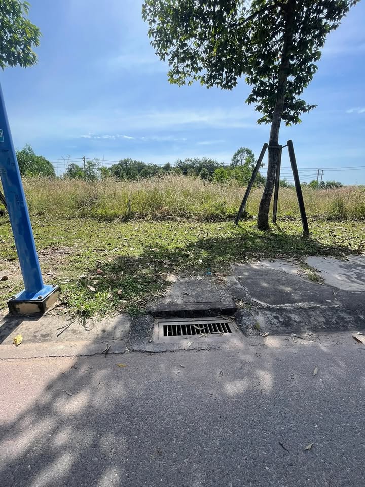 Đất nền 150m² đường NA2, Bến Cát, Bình Dương - Giá chỉ 2.9 tỷ, cơ hội đầu tư tốt!