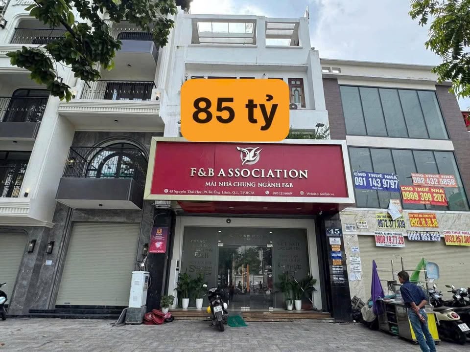 Nhà mặt tiền đường Nguyễn Thái Học, Quận 1, 136.5m² giá 85 tỷ - Cơ hội đầu tư hấp dẫn!