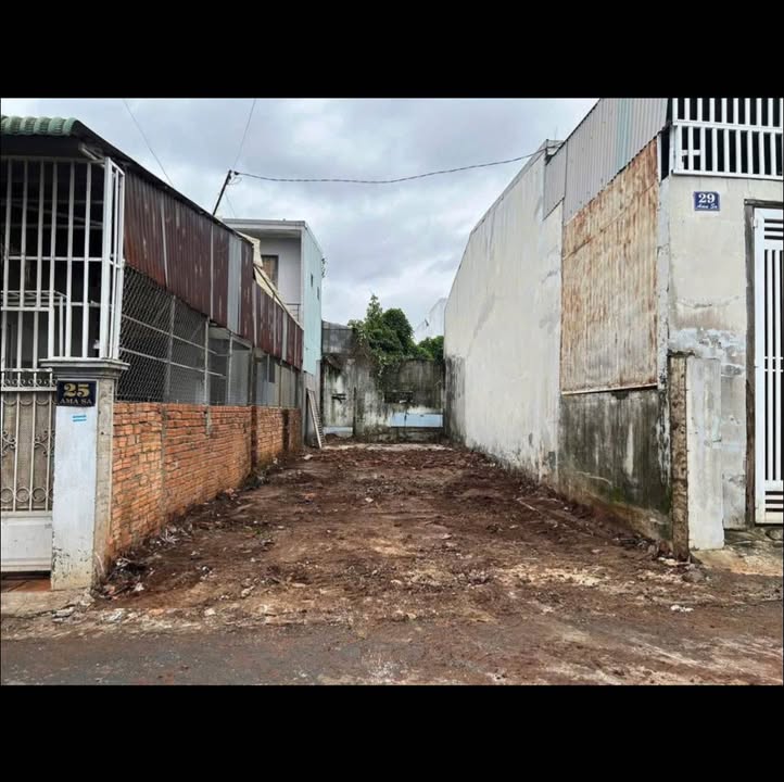 Đất mặt tiền đường Ama Sa, phường Tự An, BMT 90m² giá 4.25 tỷ - Tiềm năng đầu tư lớn!