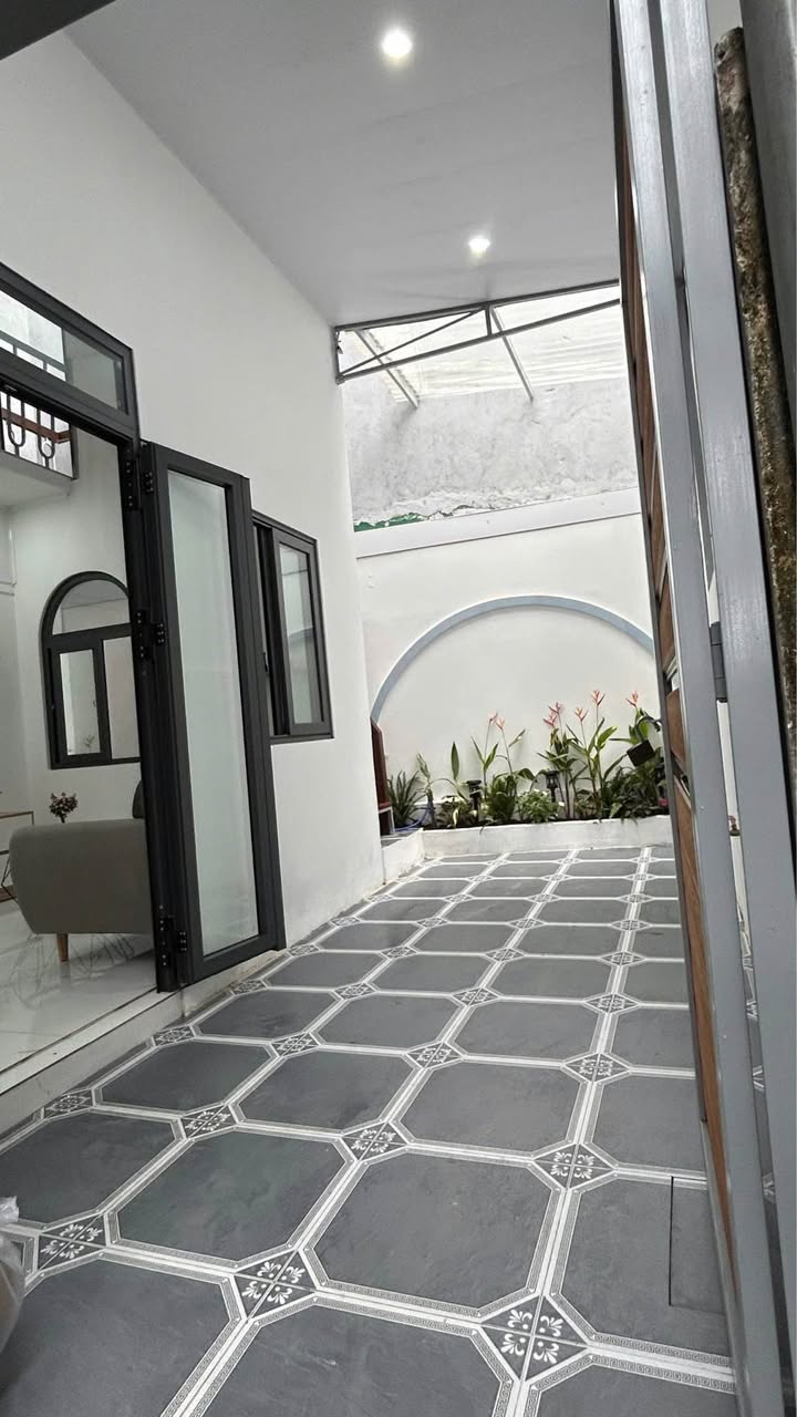 Nhà hẻm 79 Mạc Đĩnh Chi, Tân Tiến 42m² giá 1.79 tỷ - Nội thất sang trọng, chỉ việc vào ở!