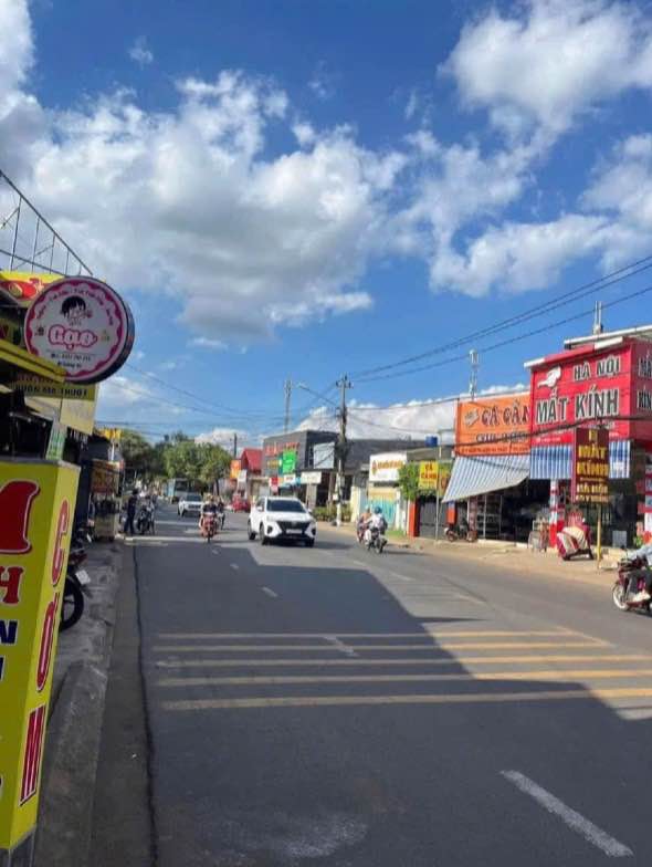 Nhà mặt tiền Y Wang Buôn Ma Thuột 6,8x32m giá 8.98 tỷ - Đầu tư sinh lời ngay!