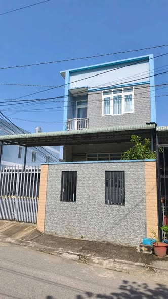 Nhà nguyên căn Tân Phước Khánh, Tân Uyên 180m² giá 7.5 triệu - Dọn vào ở ngay!