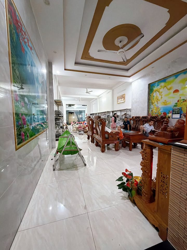 Nhà phố góc 320m² tại Thuận Giao giá 10.6 tỷ - Đầu tư sinh lời ngay!