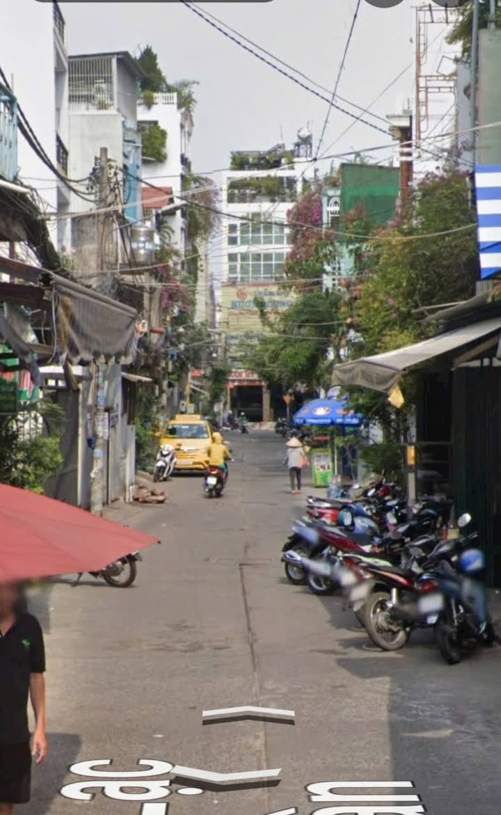 Nhà phố quận 11 64m² giá 5 tỷ - Vị trí vàng Lạc Long Quân!