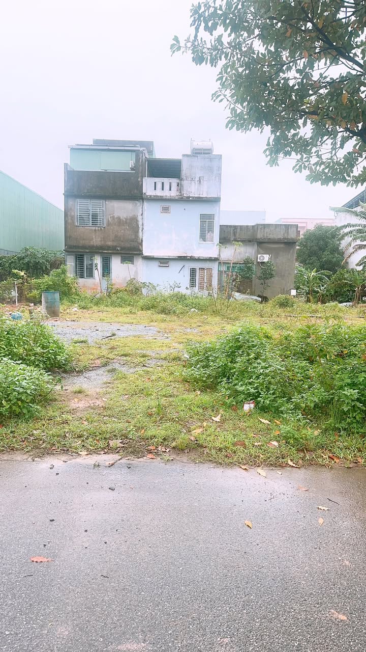 Đất nền KDC ADB Tân Thạnh 100m² giá 1.8 tỷ - Sổ đỏ chính chủ!