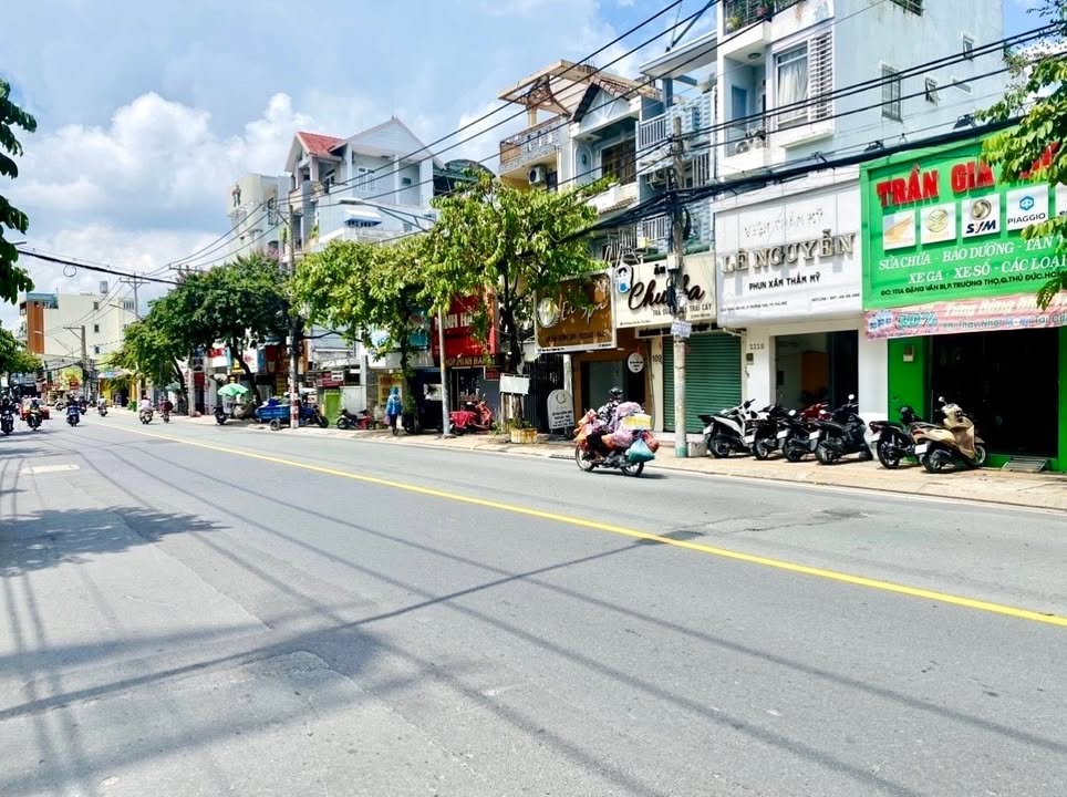 Bán Mặt Tiền Đặng Văn Bi, Thủ Đức 109m² giá 22.8 tỷ - Kinh doanh lý tưởng!