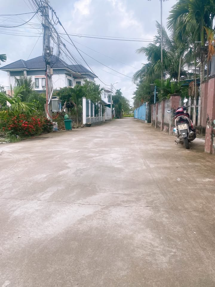 Đất nền mặt tiền đường Quang Châu, Hòa Xuân, Đà Nẵng 100m² giá 2.55 tỷ - Đầu tư sinh lời ngay!