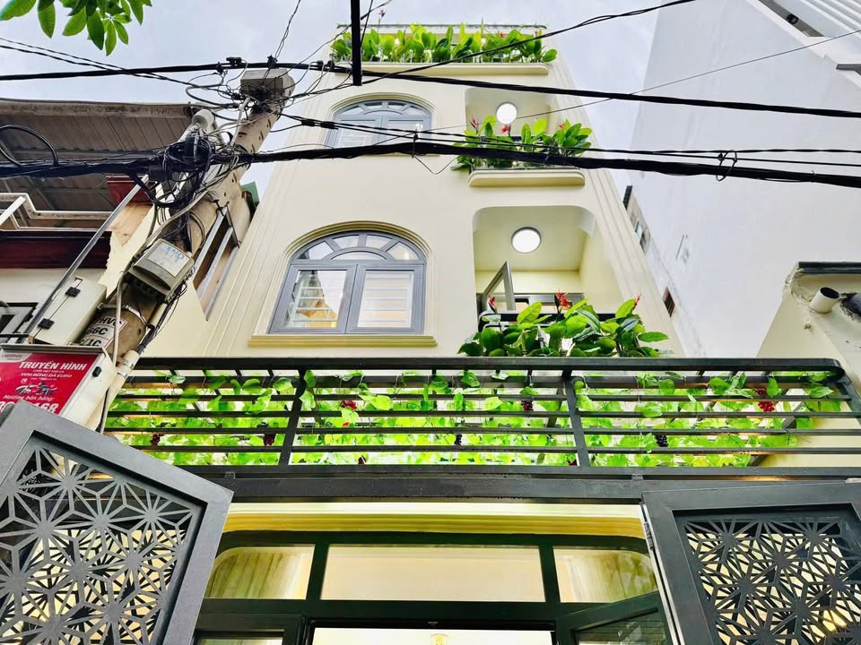 Nhà 4 tầng Phạm Văn Chiêu, Gò Vấp, 42m² giá 5.65 tỷ - Đầu tư lý tưởng!