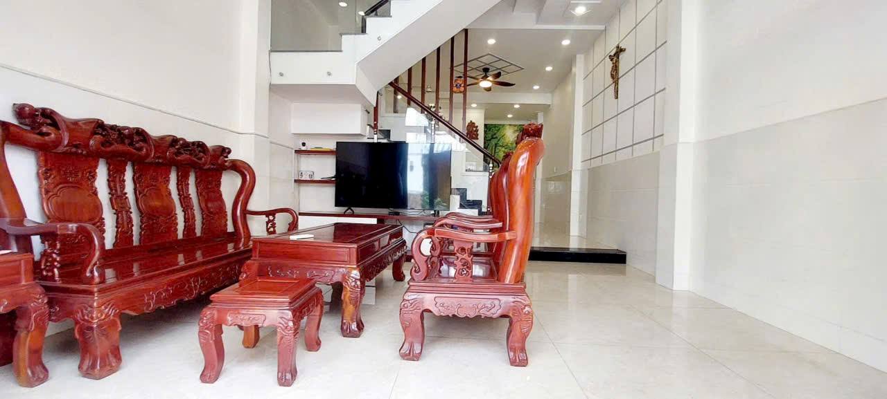 Nhà mặt tiền Đường 8A KDC Tên Lửa, Bình Tân - Diện tích 49.5m², giá 8.3 tỷ, đầu tư sinh lời!