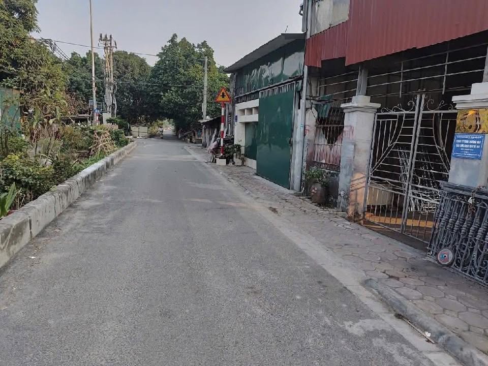 Đất Cổ Bi 100m² chỉ 6 tỷ - Trung tâm hành chính Gia Lâm, cơ hội đầu tư hấp dẫn!