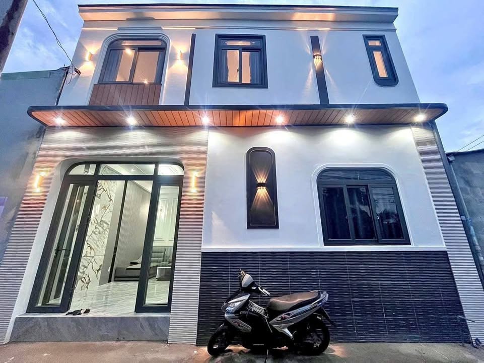 Nhà trệt lầu hẻm Liên Tổ 5-6, Nguyễn Văn Linh, 40.4m² giá 2.28 tỷ - Thích hợp kinh doanh!