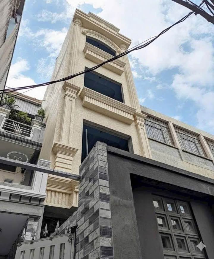 Nhà đẹp xây mới phố Hai Bà Trưng, Hải Phòng 60m² giá 4.15 tỷ - Hướng Đông tứ trạch