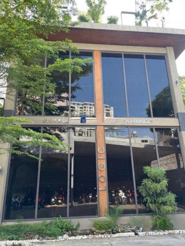 Nhà nguyên căn Bến Vân Đồn, Quận 4, 378m² - Kinh doanh đa ngành nghề