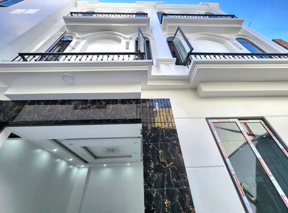 Nhà 3 tầng độc lập Đằng Hải, Hải An, Hải Phòng 40m² giá 2.88 tỷ - Xây mới, tiện ích đầy đủ!