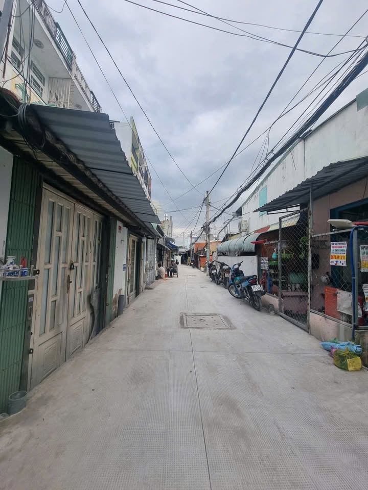 Nhà hẻm mặt tiền trục chính, Nhơn Đức, Nhà Bè 164m² giá 5.25 tỷ - Đầu tư sinh lời!