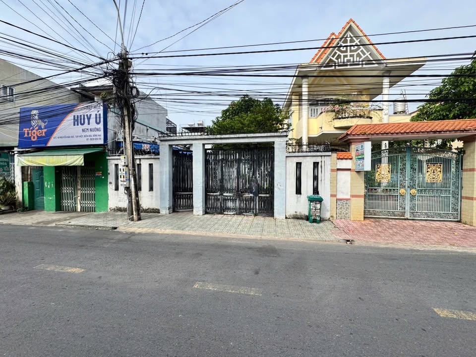 Nhà mặt tiền phường Tam Hiệp Biên Hòa 241.8m² giá 12 tỷ - Vị trí đẹp, cơ hội đầu tư không thể bỏ lỡ!