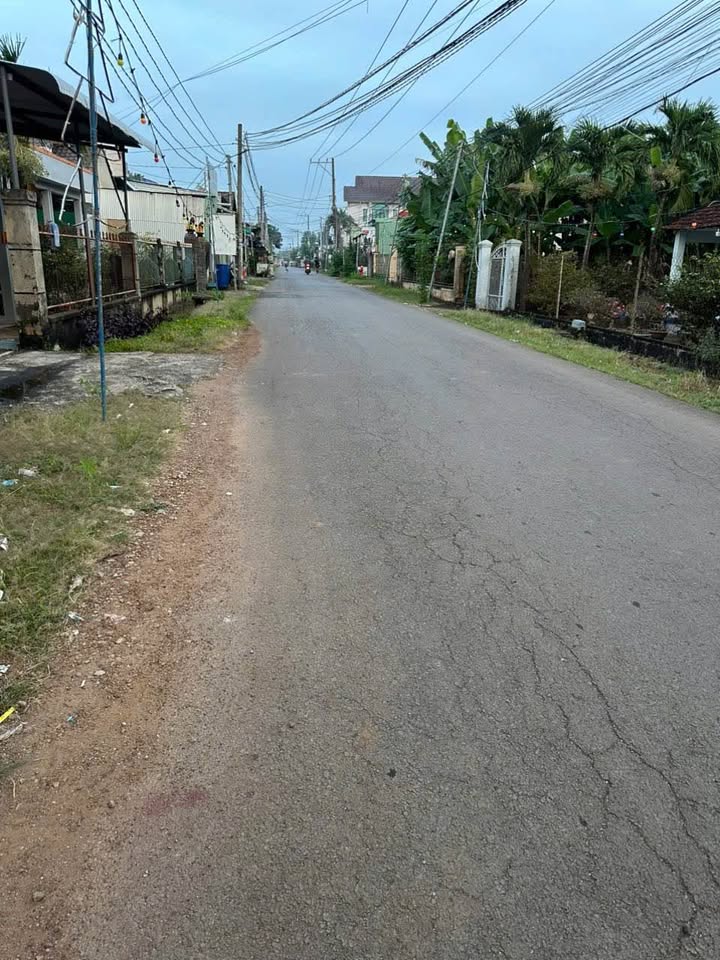 Nhà phố chính chủ Thống Nhất 208m² giá 2.5 tỷ - Sẵn sàng vào ở ngay!