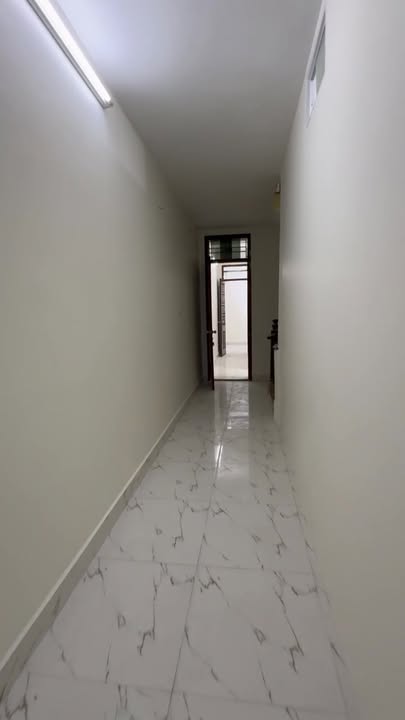 Nhà tập thể Đại học Sư Phạm Cầu Giấy 160m² giá chỉ 14 triệu - Cho thuê linh hoạt từng tầng!