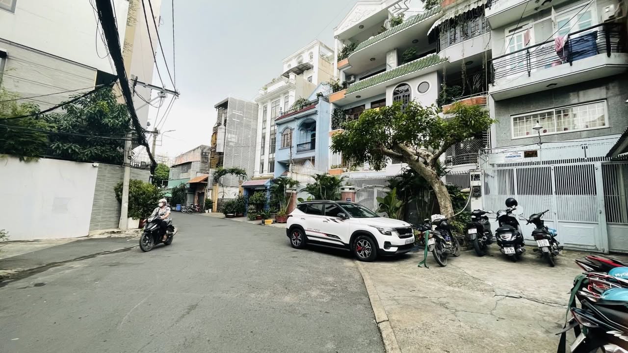 FrontHouse đường Hoàng Dư Khương, Quận 10, 165m² giá 23 tỷ - Cơ hội đầu tư hiếm có!