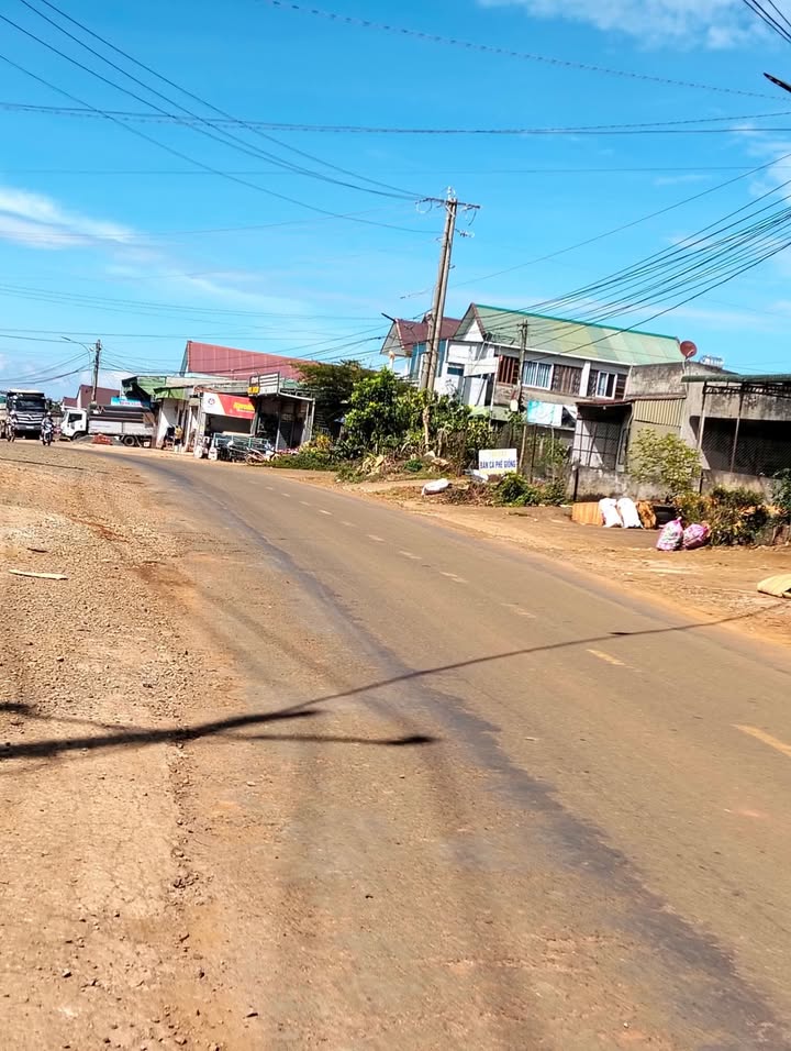 Đất nền Quốc lộ 28, Tân Lâm, 720m² giá 4.2 tỷ - Cơ hội đầu tư tuyệt vời!