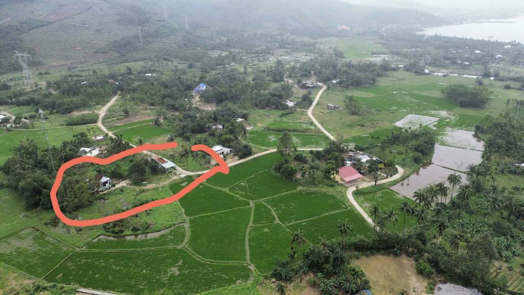 Đất thổ cư Lăng Cô, Phú Lộc 5000m² giá 7.5 tỷ - Phong thủy tuyệt đẹp!